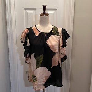 Happy X Nature Floral Flutter Sleeve Blouse